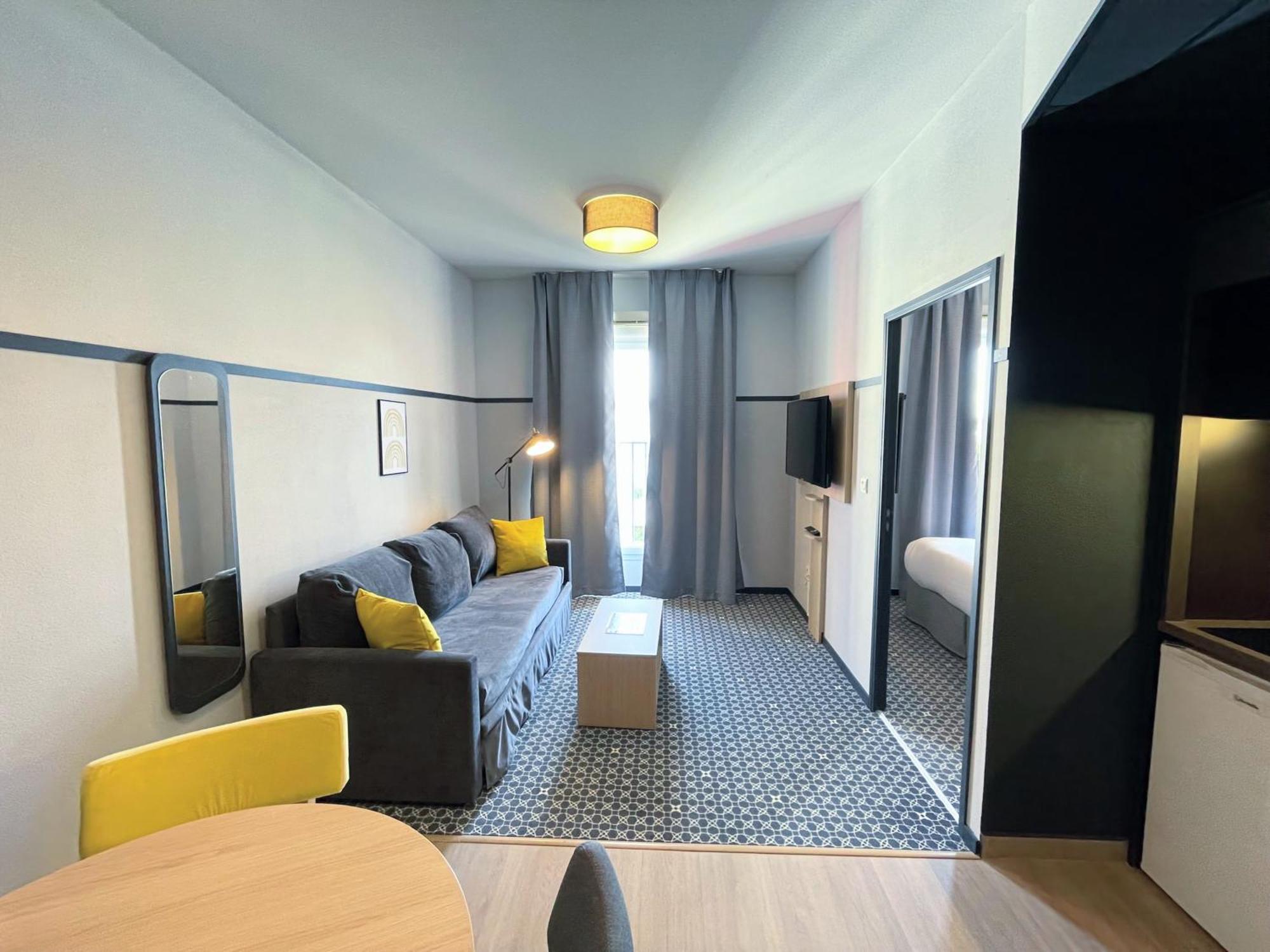 Appart'Hotel Odalys City - Bioparc Lyon Est Eksteriør billede