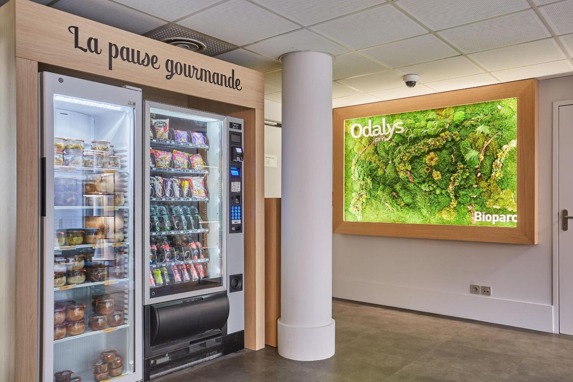 Appart'Hotel Odalys City - Bioparc Lyon Est Eksteriør billede