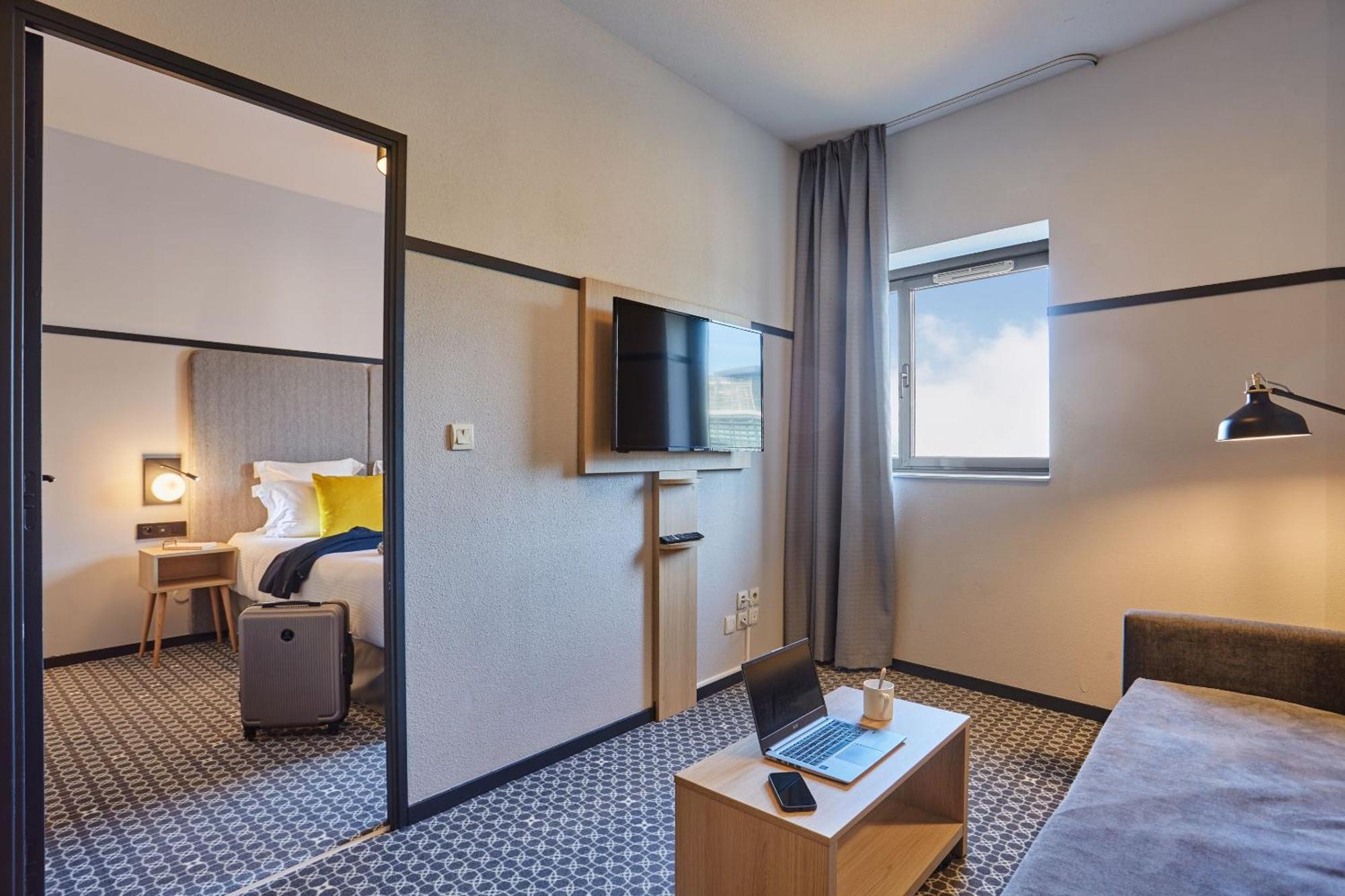 Appart'Hotel Odalys City - Bioparc Lyon Est Eksteriør billede