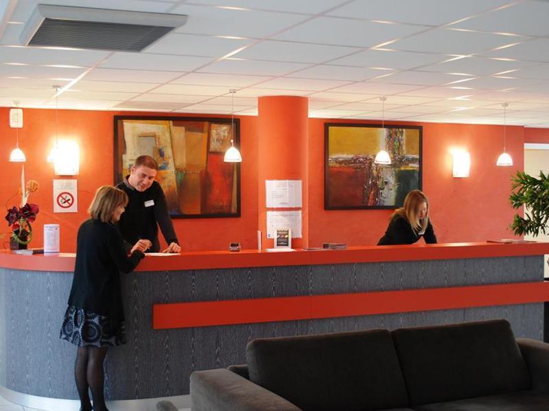 Appart'Hotel Odalys City - Bioparc Lyon Est Eksteriør billede